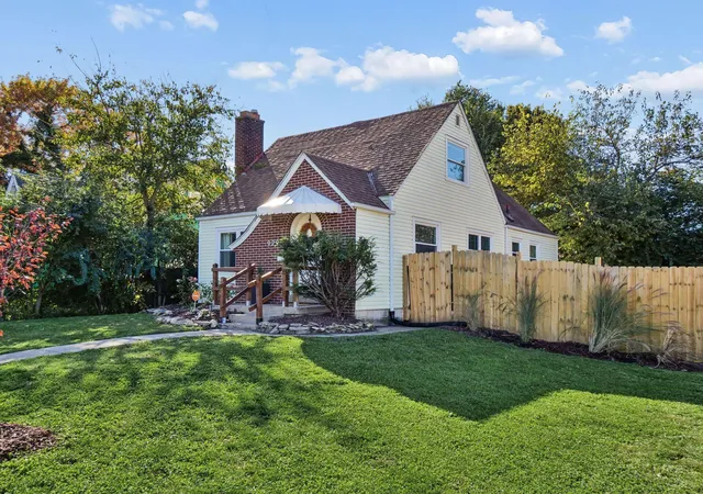 Photo 1 of Single family home for sale at 929 Bulen Ave, Columbus, OH 43206 | MLS# 226039933 | Listing updated on 2026-10-29