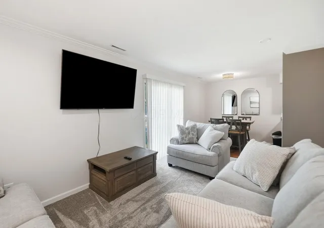 Photo 3 of Condo for sale at 625 Country Clb Dr #E4, Newark, OH 43055 | MLS# 226038840 | Listing updated on 2026-10-24