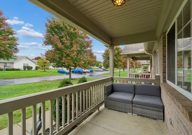 Photo 3 of Condo for sale at 4298 Wincove Dr, Groveport, OH 43125 | MLS# 226039211 | Listing updated on 2026-10-28