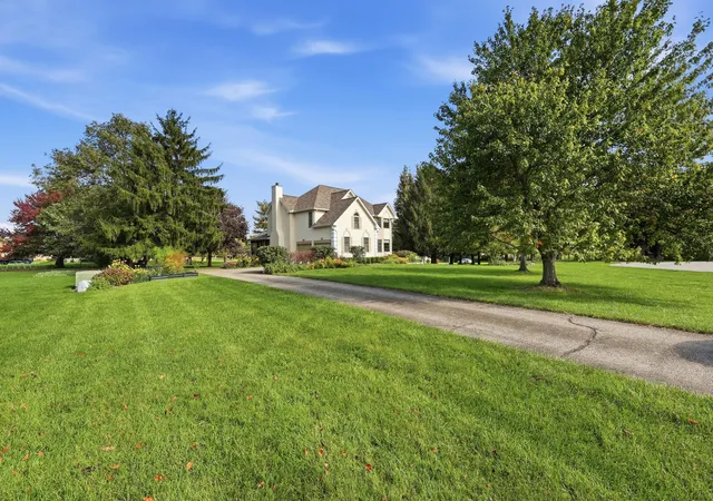 Photo 2 of Single family home for sale at 6336 Clover Meadow Ct, Galloway, OH 43119 | MLS# 226039058 | Listing updated on 2026-10-16