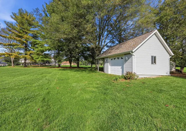 Photo 4 of Single family home for sale at 6336 Clover Meadow Ct, Galloway, OH 43119 | MLS# 226039058 | Listing updated on 2026-10-16