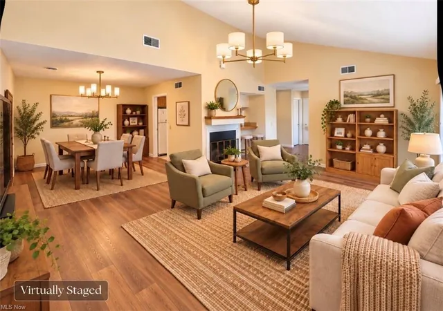 Listing Photo 1 - Condo for sale in building located at 1134 S Slope Bay, Zanesville, OH 43701 - Unit #