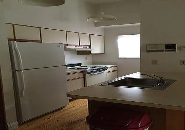 Photo 4 of Townhouse for sale at 1832-1834 Summit St, Columbus, OH 43201 | MLS# 226038875 | Listing updated on 2026-10-29
