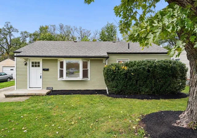 Photo 2 of Single family home for sale at 1399 Shady Ln Rd, Columbus, OH 43227 | MLS# 226038890 | Listing updated on 2026-10-29