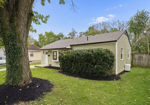 Photo 3 of Single family home for sale at 1399 Shady Ln Rd, Columbus, OH 43227 | MLS# 226038890 | Listing updated on 2026-10-29