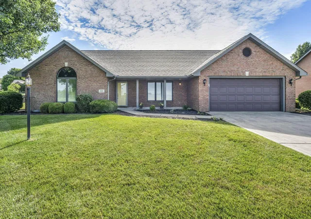 Listing Photo 1 - Condo for sale in building located at 23 Bon Air Bend, Urbana, OH 43078 - Unit #