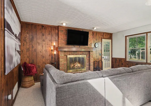 Photo 4 of Single family home for sale at 610 Olde N Church Rd, Westerville, OH 43081 | MLS# 226039205 | Listing updated on 2026-10-29