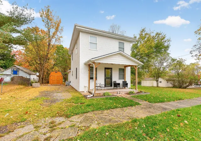 Photo 1 of Single family home for sale at 32 E North St, Marengo, OH 43334 | MLS# 226038992 | Listing updated on 2026-10-19