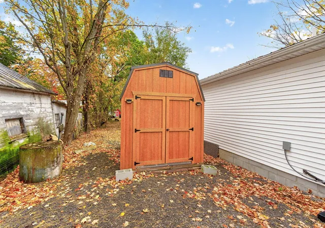 Photo 4 of Single family home for sale at 32 E North St, Marengo, OH 43334 | MLS# 226038992 | Listing updated on 2026-10-19