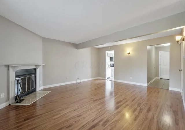 Photo 2 of House for sale at 384-386 W Powell Rd, Powell, OH 43065 | MLS# 226038996 | Listing updated on 2026-10-23