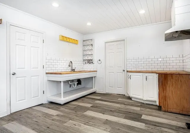 Photo 4 of Single family home for sale at 416 E 4th Street, West Lafayette, OH 43845 | MLS# 226039111 | Listing updated on 2026-10-30