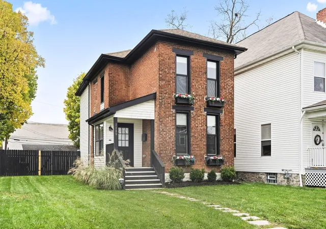 Photo 1 of Single family home for sale at 1155 E Rich St, Columbus, OH 43205 | MLS# 226039022 | Listing updated on 2026-10-14