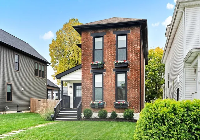 Photo 2 of Single family home for sale at 1155 E Rich St, Columbus, OH 43205 | MLS# 226039022 | Listing updated on 2026-10-14