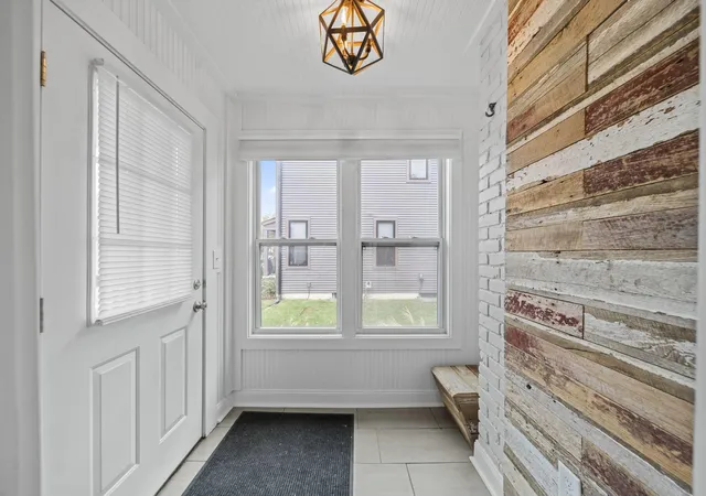Photo 3 of Single family home for sale at 1155 E Rich St, Columbus, OH 43205 | MLS# 226039022 | Listing updated on 2026-10-14