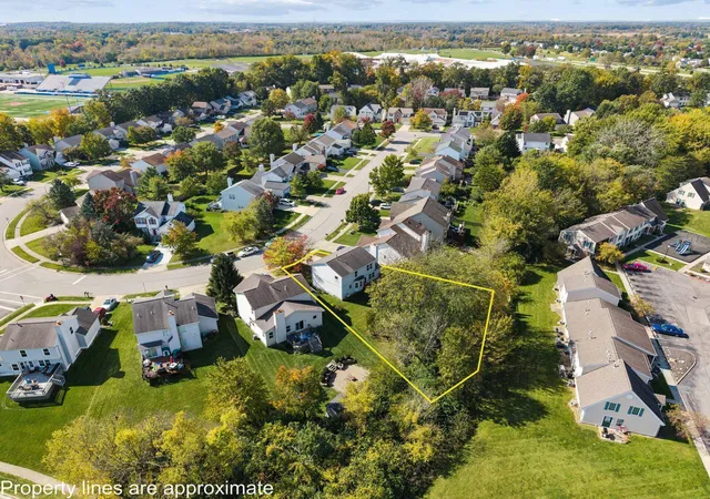 Photo 2 of Single family home for sale at 533 Quail Holw Dr N, Marysville, OH 43040 | MLS# 226039397 | Listing updated on 2026-10-29