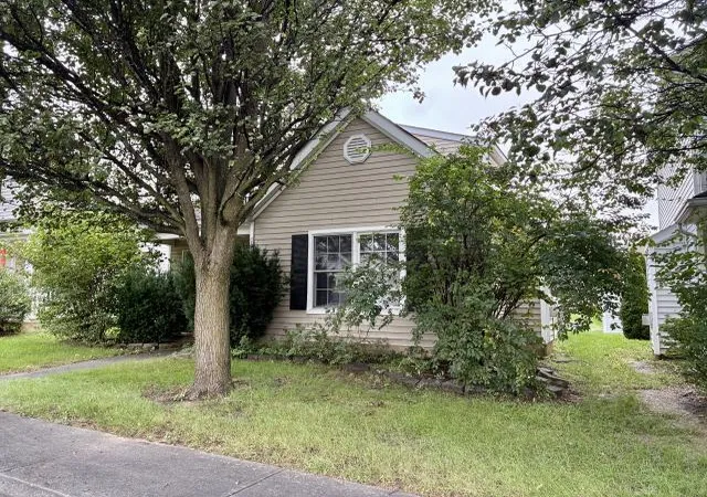 Listing Photo 1 - Condo for sale in building located at 4794 Hoseah St, Columbus, OH 43228 - Unit #117