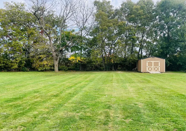 Photo 4 of Single family home for sale at 20 Vine St, Jeffersonville, OH 43128 | MLS# 226039140 | Listing updated on 2026-10-20