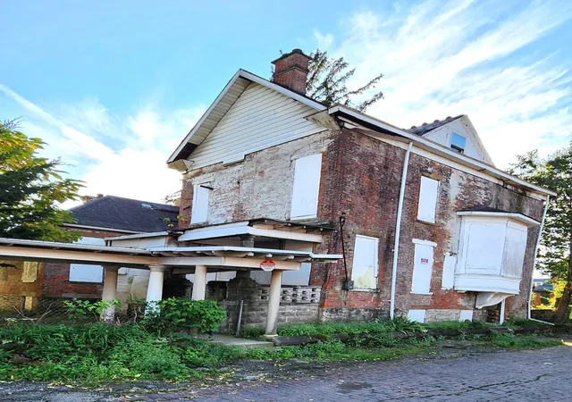 Photo 2 of Single family home for sale at 86 Wilson Ave, Columbus, OH 43205 | MLS# 226039163 | Listing updated on 2026-10-14