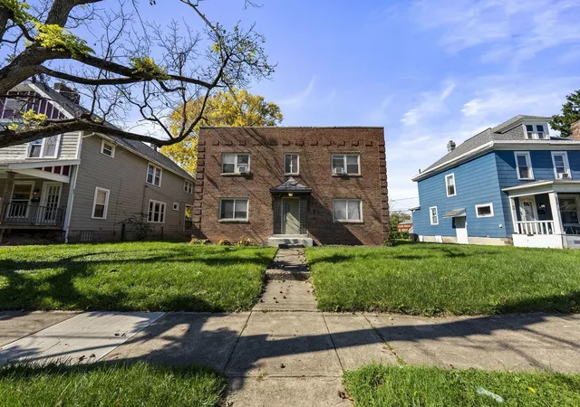 Photo 2 of House for sale at 2519 Indianola Ave, Columbus, OH 43202 | MLS# 226039249 | Listing updated on 2026-10-16