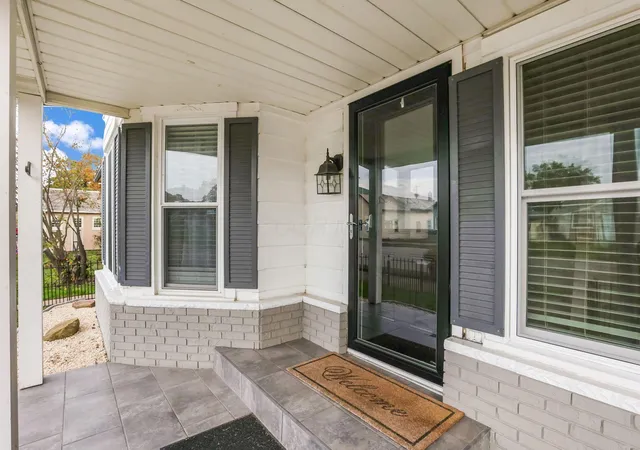 Photo 3 of Single family home for sale at 310 Main St, Dresden, OH 43821 | MLS# 226039248 | Listing updated on 2026-10-15