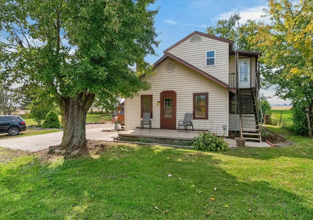 Photo 1 of Sale Pending at 3992 White Rd SE, Washington Court House, OH 43160 | MLS# 226039418 | Listing updated on 2026-10-24