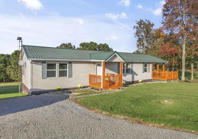 Photo 1 of Single family home for sale at 3388 Township Rd 138 NE, Somerset, OH 43783 | MLS# 226039182 | Listing updated on 2026-10-18