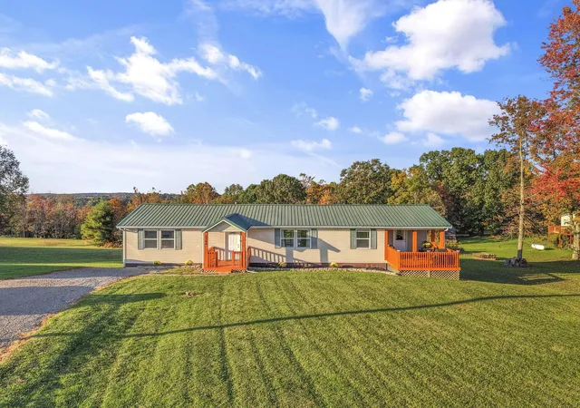 Photo 3 of Single family home for sale at 3388 Township Rd 138 NE, Somerset, OH 43783 | MLS# 226039182 | Listing updated on 2026-10-18