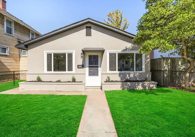 Photo 1 of Single family home for sale at 516 Frebis Ave, Columbus, OH 43206 | MLS# 226039192 | Listing updated on 2026-10-30