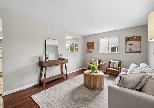 Photo 2 of Single family home for sale at 1170 Arkwood Ave, Columbus, OH 43227 | MLS# 226039218 | Listing updated on 2026-10-18