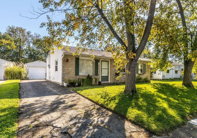 Photo 3 of Single family home for sale at 3456 Torrington St, Hilliard, OH 43026 | MLS# 226039193 | Listing updated on 2026-10-22
