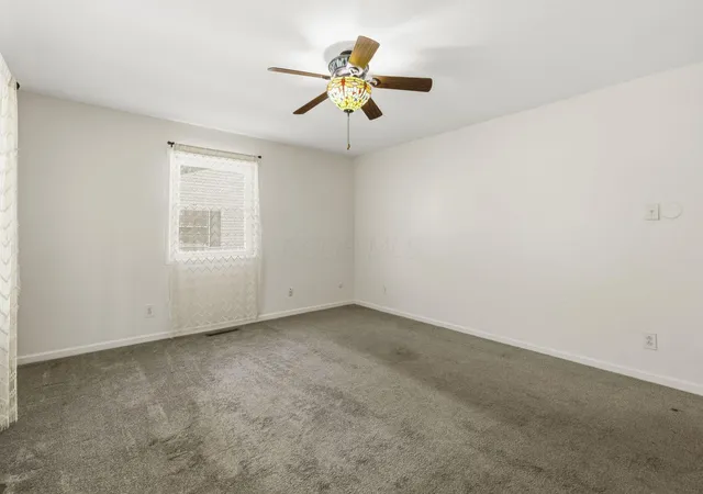 Photo 3 of Single family home for sale at 3456 Torrington St, Hilliard, OH 43026 | MLS# 226039193 | Listing updated on 2026-10-22
