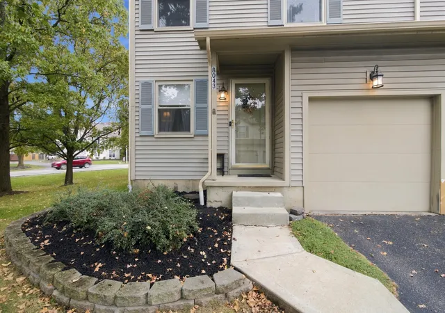 Photo 1 of Condo for sale at 8043 Worthington Lake Dr, Westerville, OH 43081 | MLS# 226039250 | Listing updated on 2026-10-26