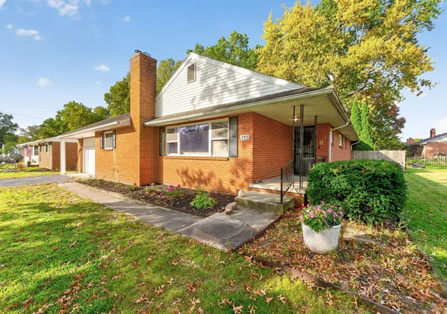 Photo 3 of Single family home for sale at 293 Siesta Dr, Marion, OH 43302 | MLS# 226039403 | Listing updated on 2026-10-27