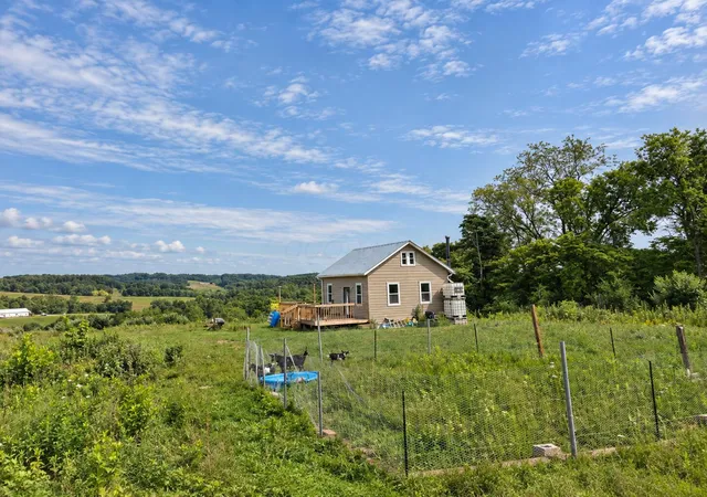 Photo 2 of Land for sale at 2875 Pleasant Valley Rd, Zanesville, OH 43701 | MLS# 226039300 | Listing updated on 2026-10-15