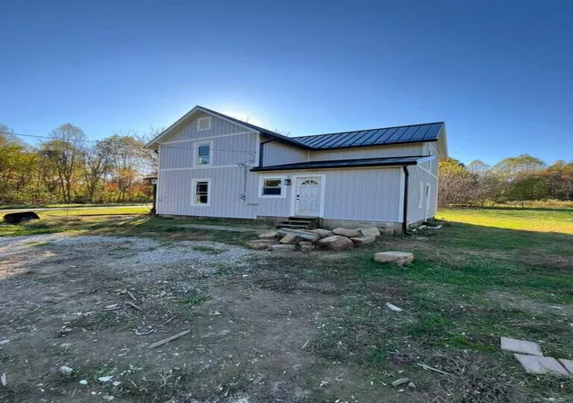 Photo 1 of Single family home for sale at 18380 Chambers Rd, Amanda, OH 43102 | MLS# 226039348 | Listing updated on 2026-10-15