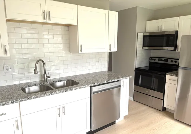 Photo 3 of Single family home for sale at 1701 Omar Dr, Columbus, OH 43207 | MLS# 226039534 | Listing updated on 2026-10-20