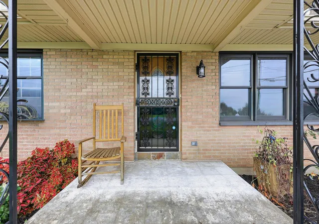 Photo 2 of Single family home for sale at 570 Tuttle Rd, Springfield, OH 45503 | MLS# 226039678 | Listing updated on 2026-10-26