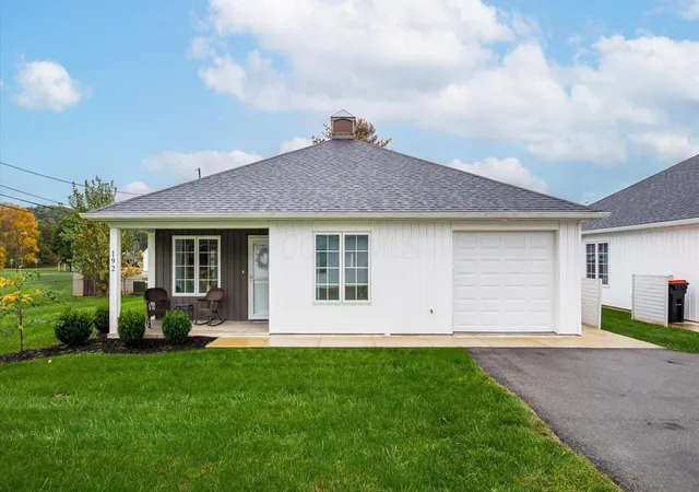 Photo 1 of Condo for sale at 192 Meadow Dr NE, Newark, OH 43055 | MLS# 226039600 | Listing updated on 2026-10-26