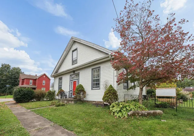 Photo 1 of Single family home for sale at 108 S 7th Street, Hebron, OH 43025 | MLS# 226039391 | Listing updated on 2026-10-17