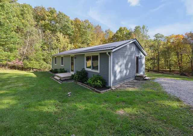 Photo 2 of Single family home for sale at 13200 Wilkins Run Rd NE, Newark, OH 43055 | MLS# 226039442 | Listing updated on 2026-10-20