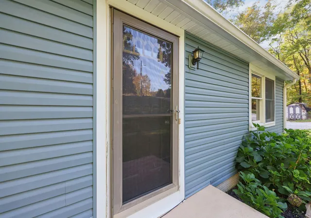 Photo 4 of Single family home for sale at 13200 Wilkins Run Rd NE, Newark, OH 43055 | MLS# 226039442 | Listing updated on 2026-10-20