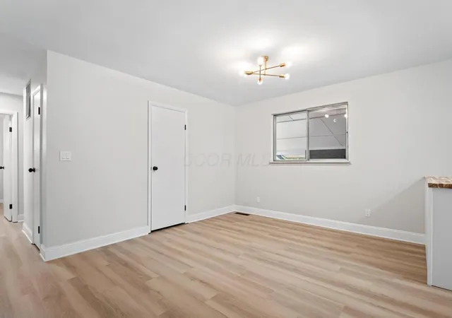 Photo 4 of Single family home for sale at 4174 Powell Ave, Columbus, OH 43213 | MLS# 226039479 | Listing updated on 2026-10-28