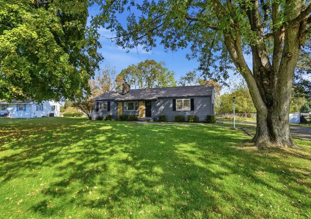 Photo 1 of Single family home for sale at 750 Fieldson Dr, Heath, OH 43056 | MLS# 226039538 | Listing updated on 2026-10-29