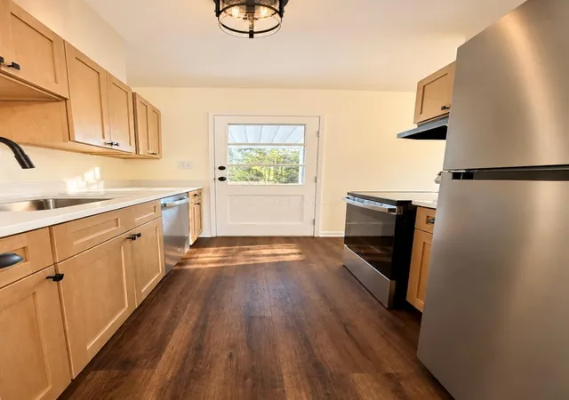 Photo 3 of Single family home for sale at 4421 Lacon Cir, Hilliard, OH 43026 | MLS# 226039473 | Listing updated on 2026-10-26