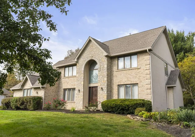 Photo 1 of Single family home for sale at 655 Laurel Ridge Dr, Columbus, OH 43230 | MLS# 226039447 | Listing updated on 2026-10-28