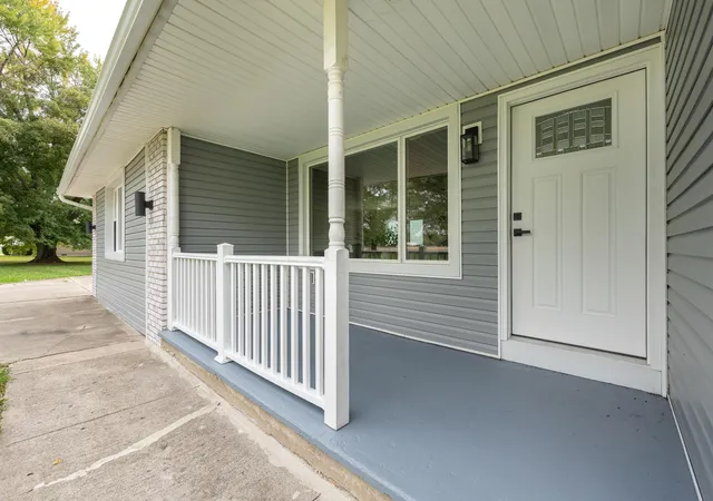 Photo 4 of Single family home for sale at 111 Hess Rd, Washington Court House, OH 43160 | MLS# 226039549 | Listing updated on 2026-10-16
