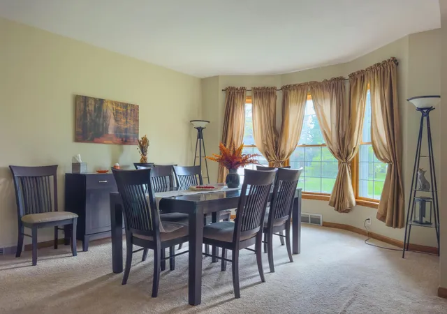 Photo 3 of Single family home for sale at 1100 S Walnut St, Van Wert, OH 45891 | MLS# 226039489 | Listing updated on 2026-10-25