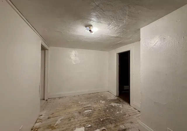 Photo 2 of Single family home for sale at 329 Fies Ave, Marion, OH 43302 | MLS# 226039498 | Listing updated on 2026-10-29