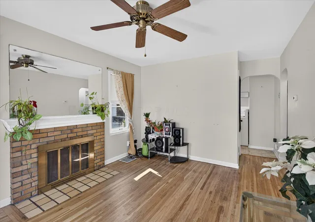 Photo 3 of Single family home for sale at 559 S Waverly St, Columbus, OH 43213 | MLS# 226039524 | Listing updated on 2026-10-26
