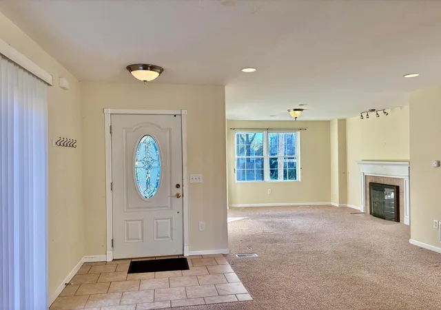 Photo 4 of Single family home for sale at 624 Blacklick St, Groveport, OH 43125 | MLS# 226039505 | Listing updated on 2026-10-27